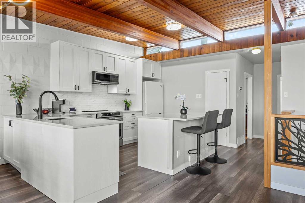 3910 12 Avenue SW, Calgary, Alberta, T3C0S8