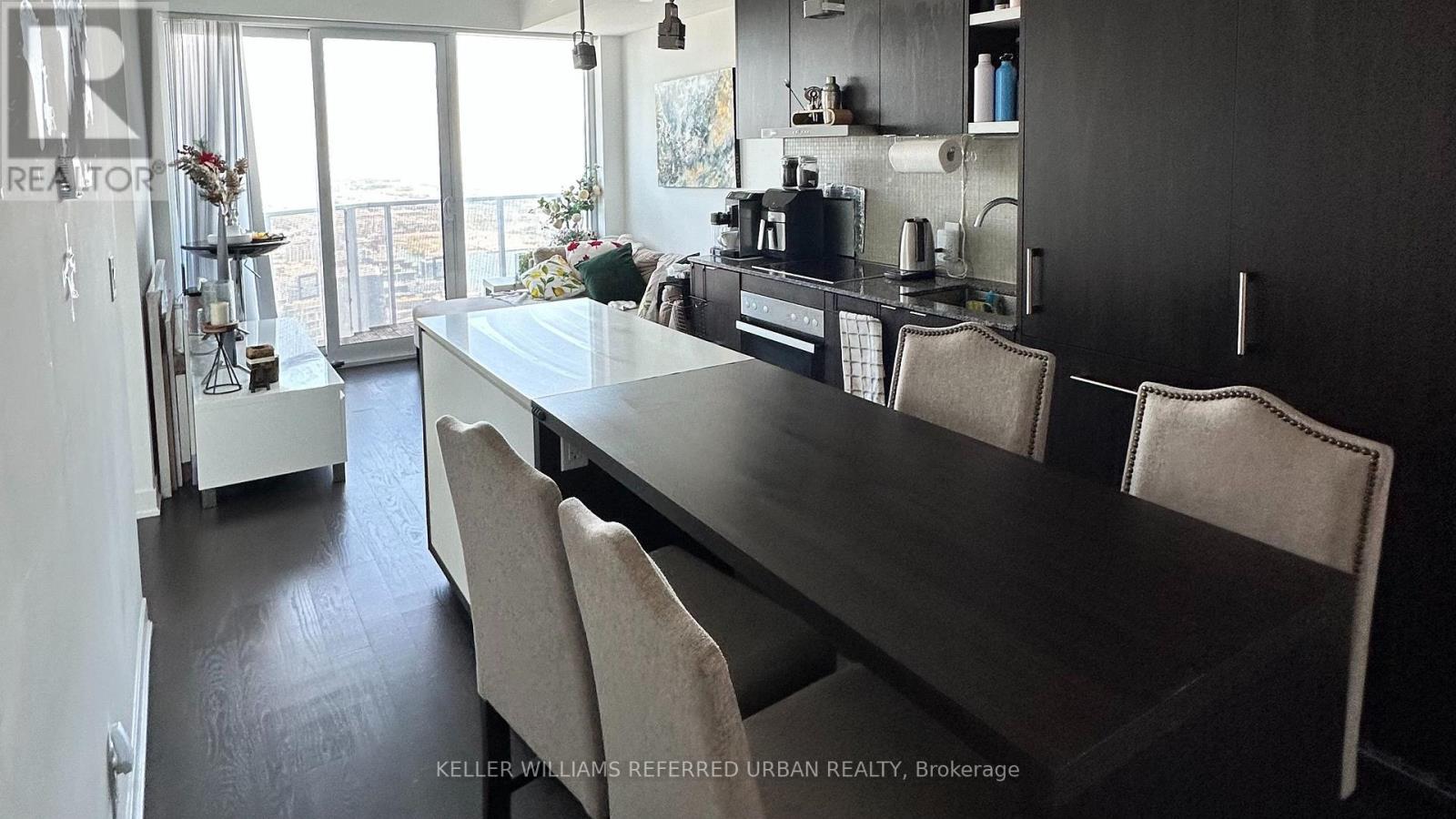 #7105 88 HARBOUR STREET - 6