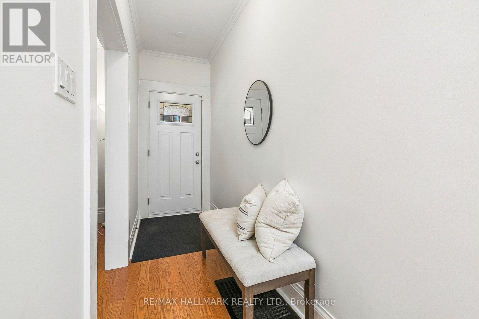 301 WAVERLEY ROAD - 3