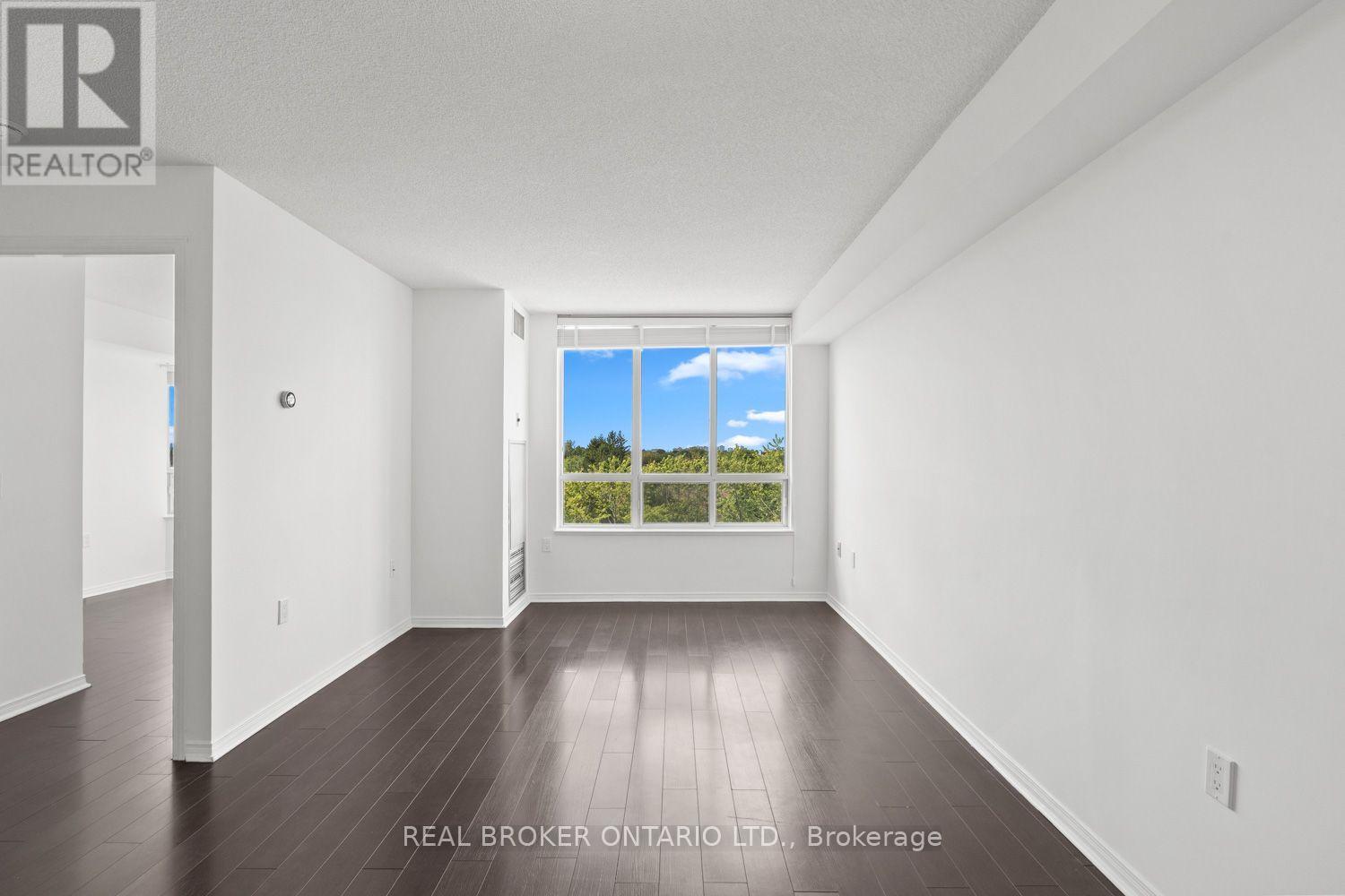 #703 5001 FINCH AVENUE E - 10