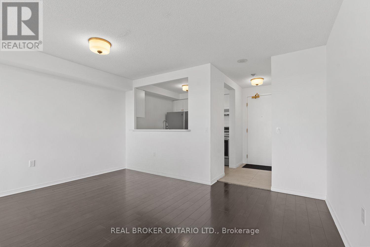 #703 5001 FINCH AVENUE E - 16