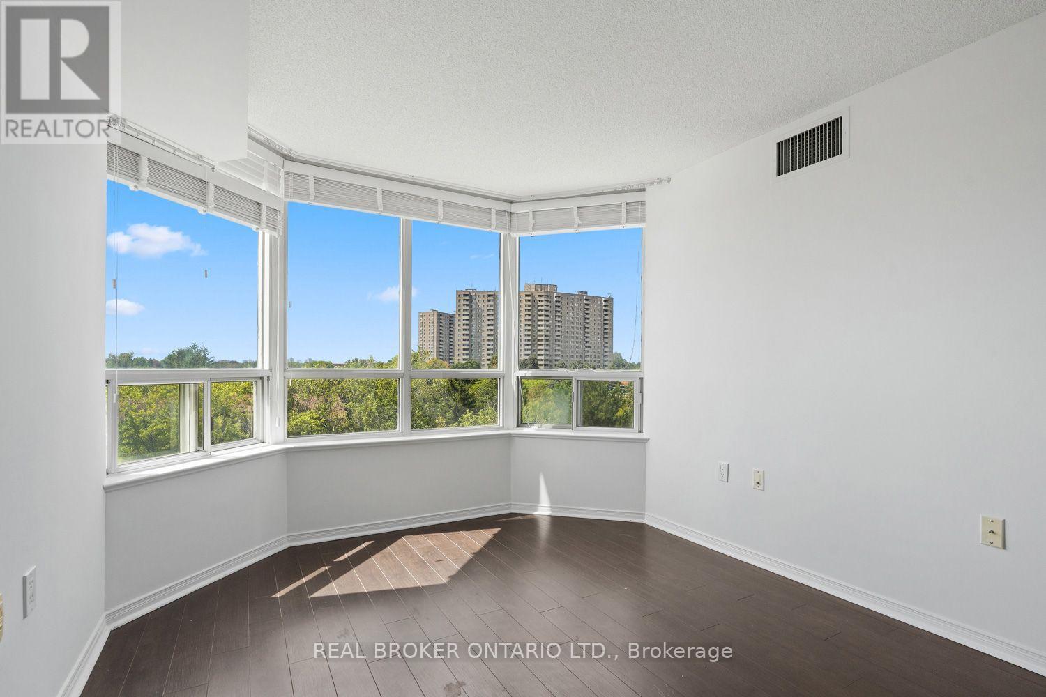 #703 5001 FINCH AVENUE E - 17