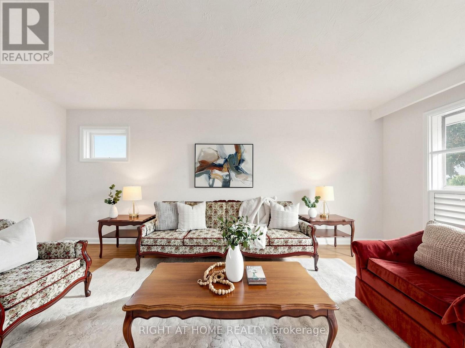 36 JOANNA DRIVE E - 5