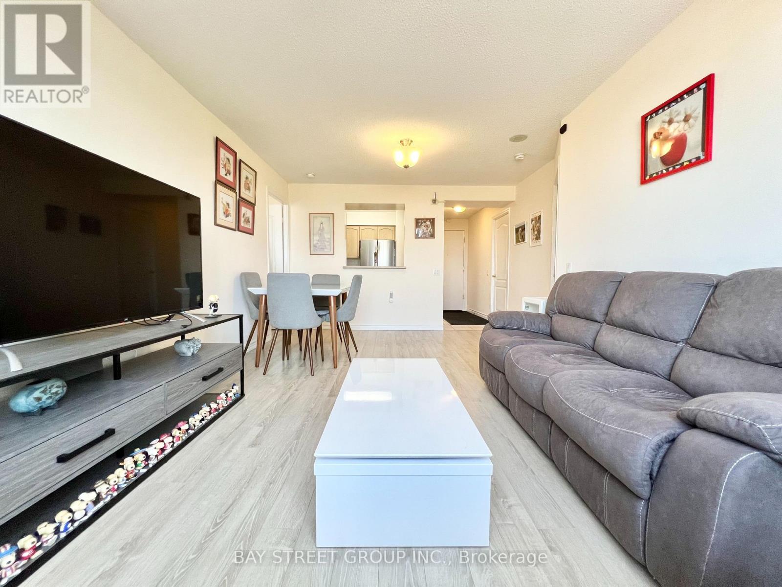 #1102 3088 KENNEDY ROAD - 13