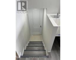 Bsmt - 6 Mid Pines Road, Toronto, ON M1G2L6 Photo 9