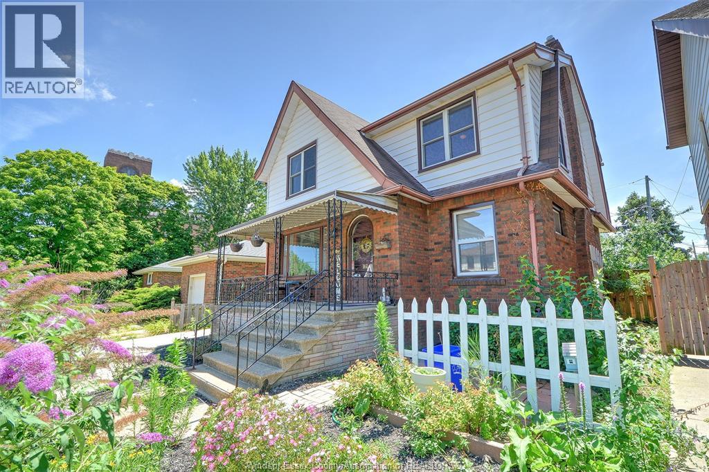 Property for sale at 161 SHEPHERD STREET East