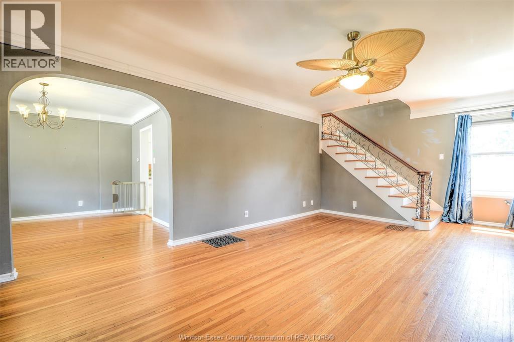 161 SHEPHERD STREET East - 11