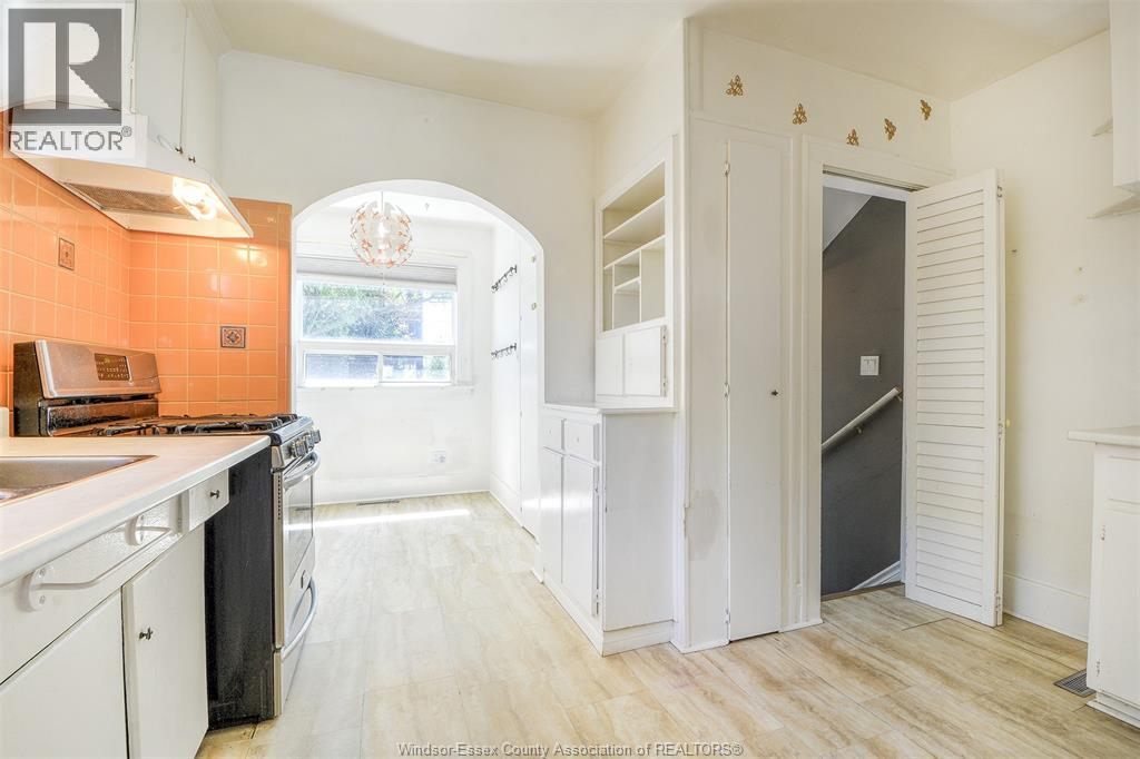 161 SHEPHERD STREET East - 16