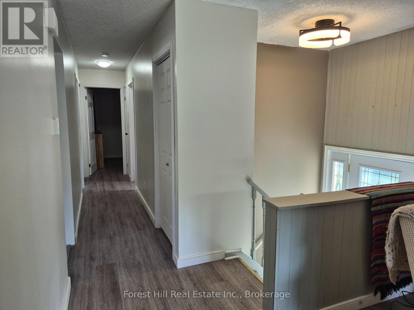 679 SIMCOE AVENUE W - 12