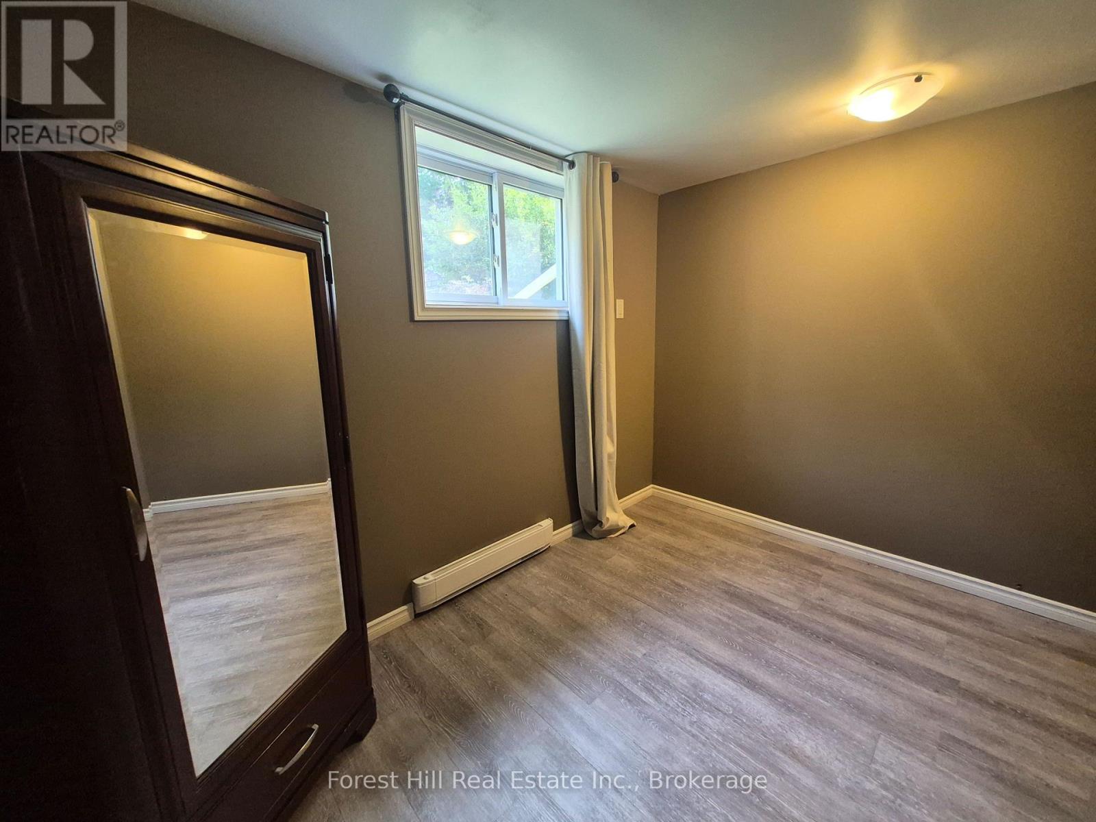 679 SIMCOE AVENUE W - Image 18