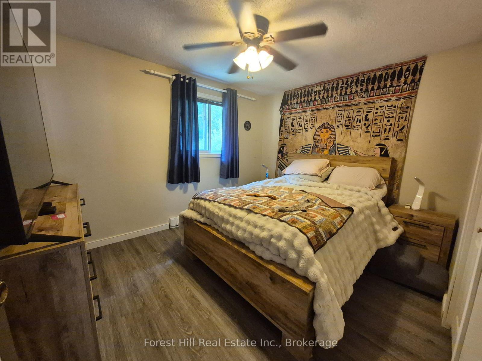 679 SIMCOE AVENUE W - 2