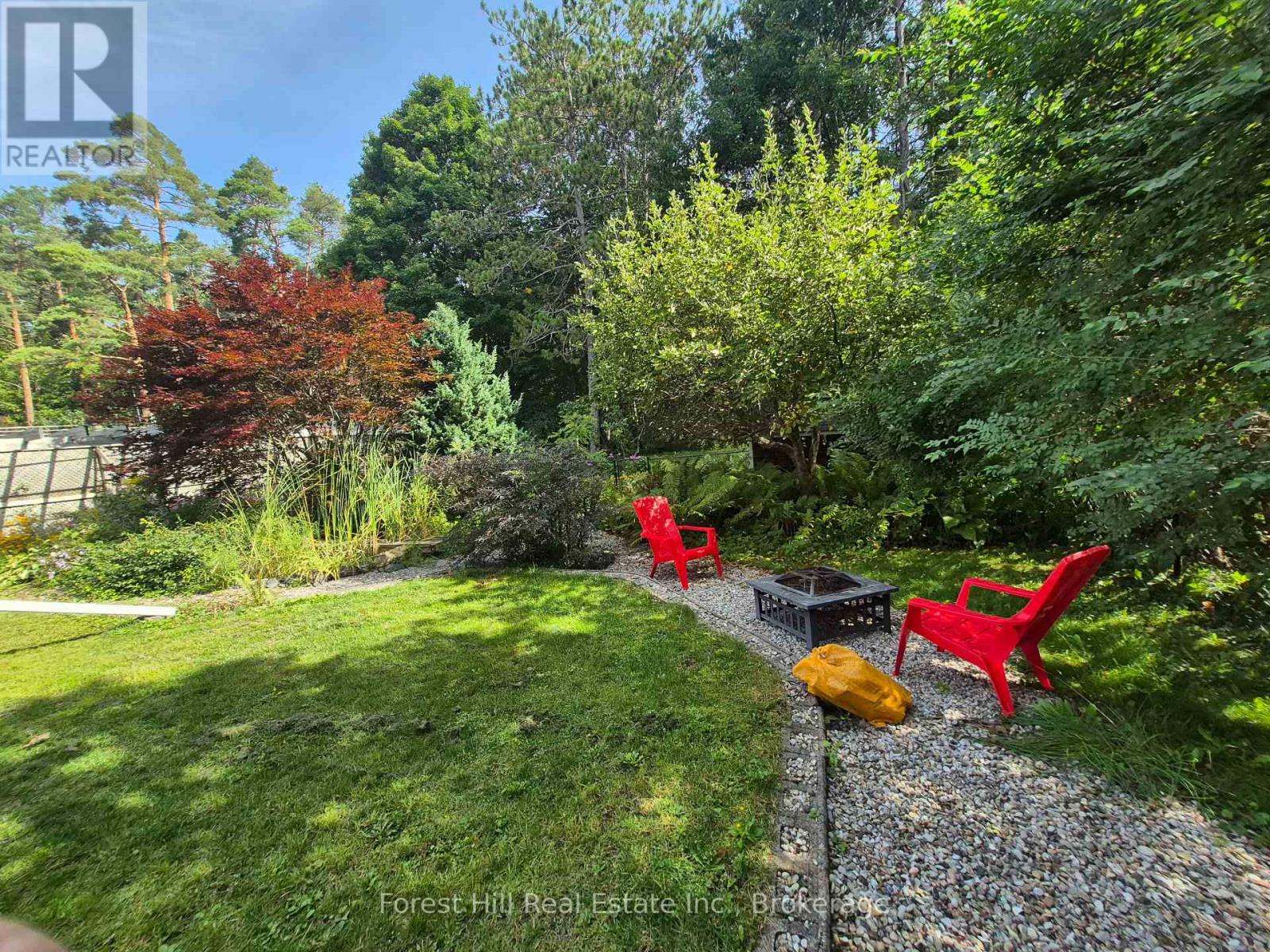 679 SIMCOE AVENUE W - 33
