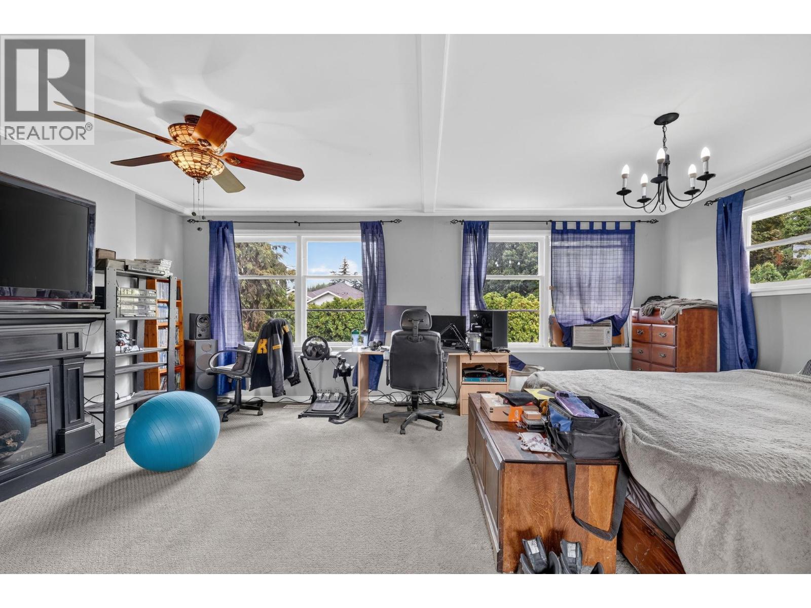  471 Cadder Avenue, Kelowna