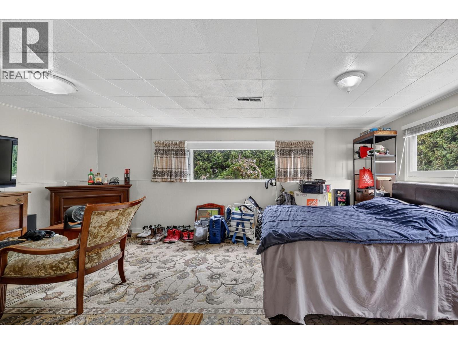  471 Cadder Avenue, Kelowna