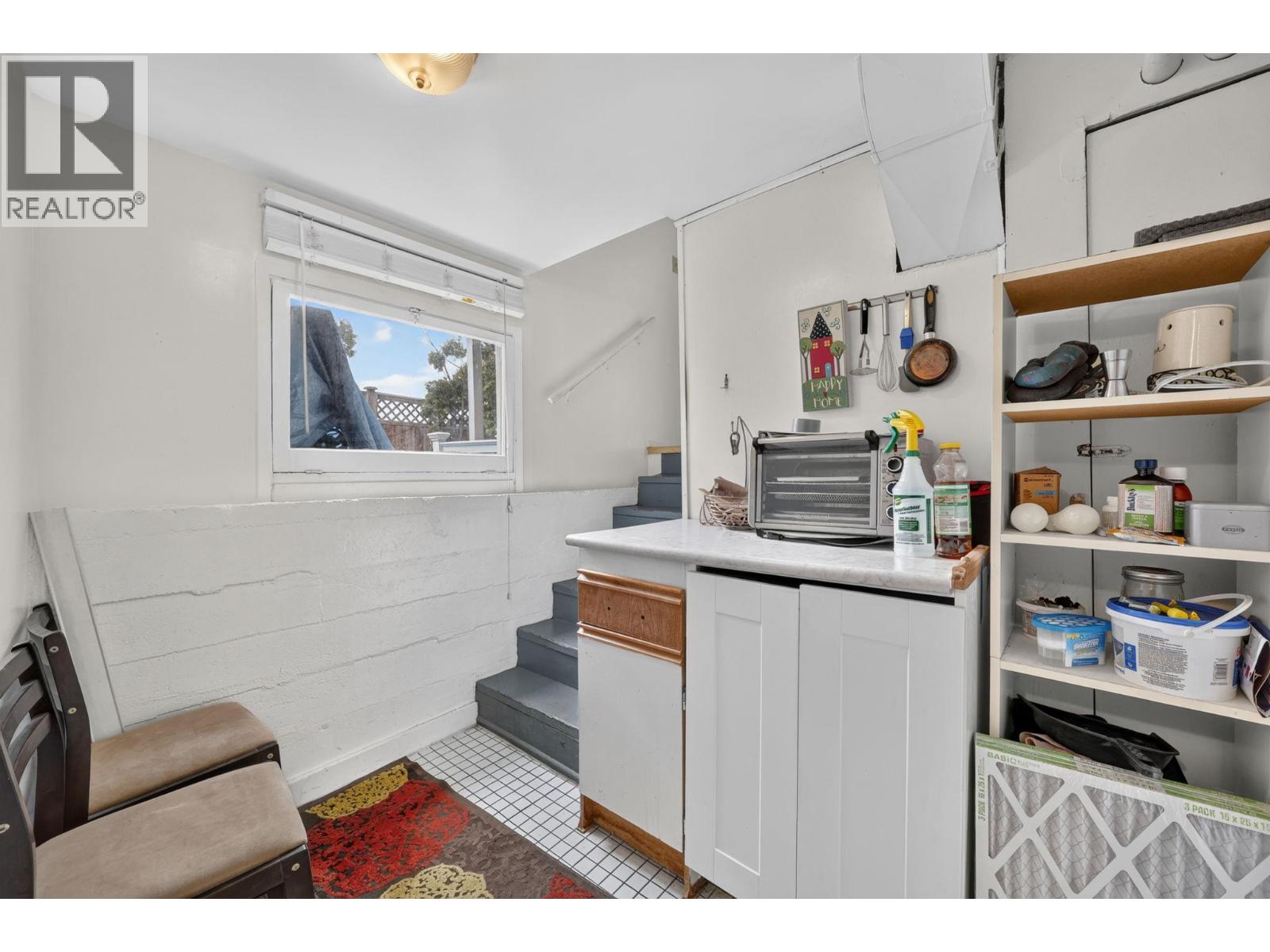  471 Cadder Avenue, Kelowna