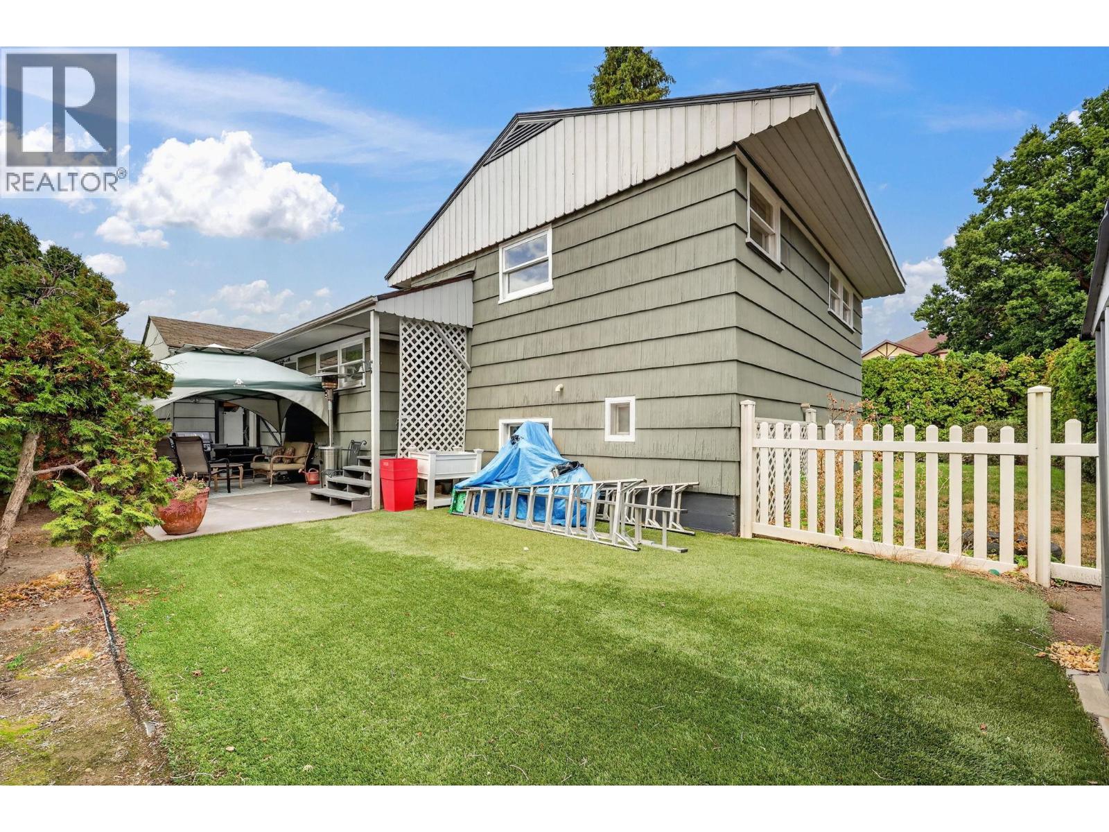  471 Cadder Avenue, Kelowna