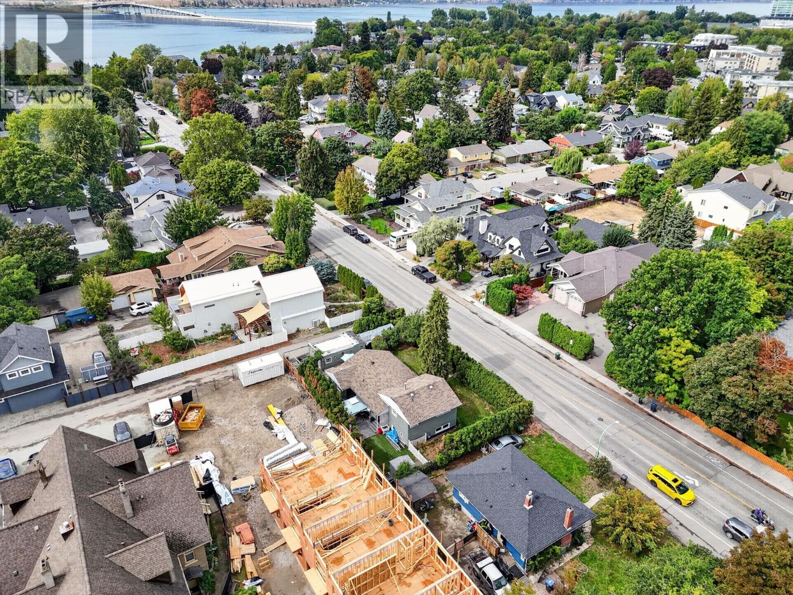  471 Cadder Avenue, Kelowna