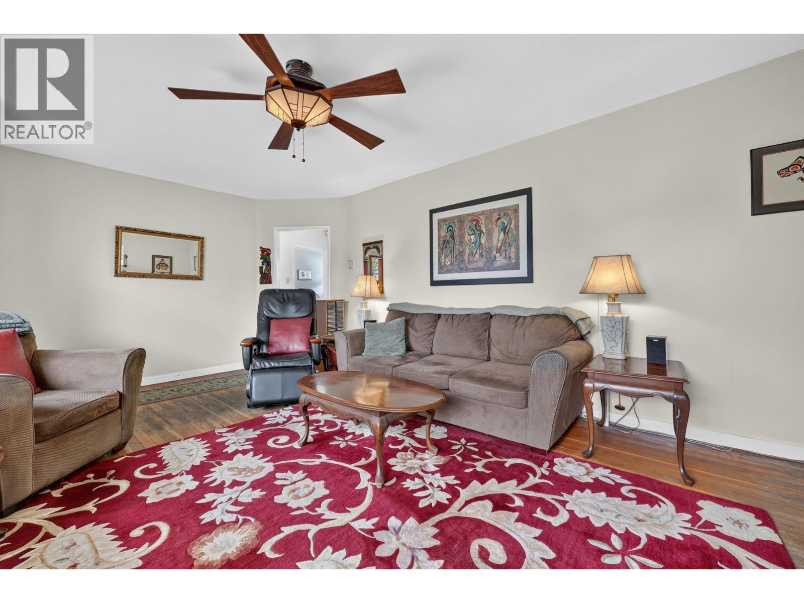  471 Cadder Avenue, Kelowna
