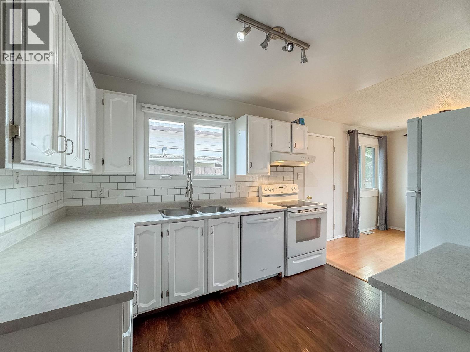 1208 TORONTO Street, Smithers