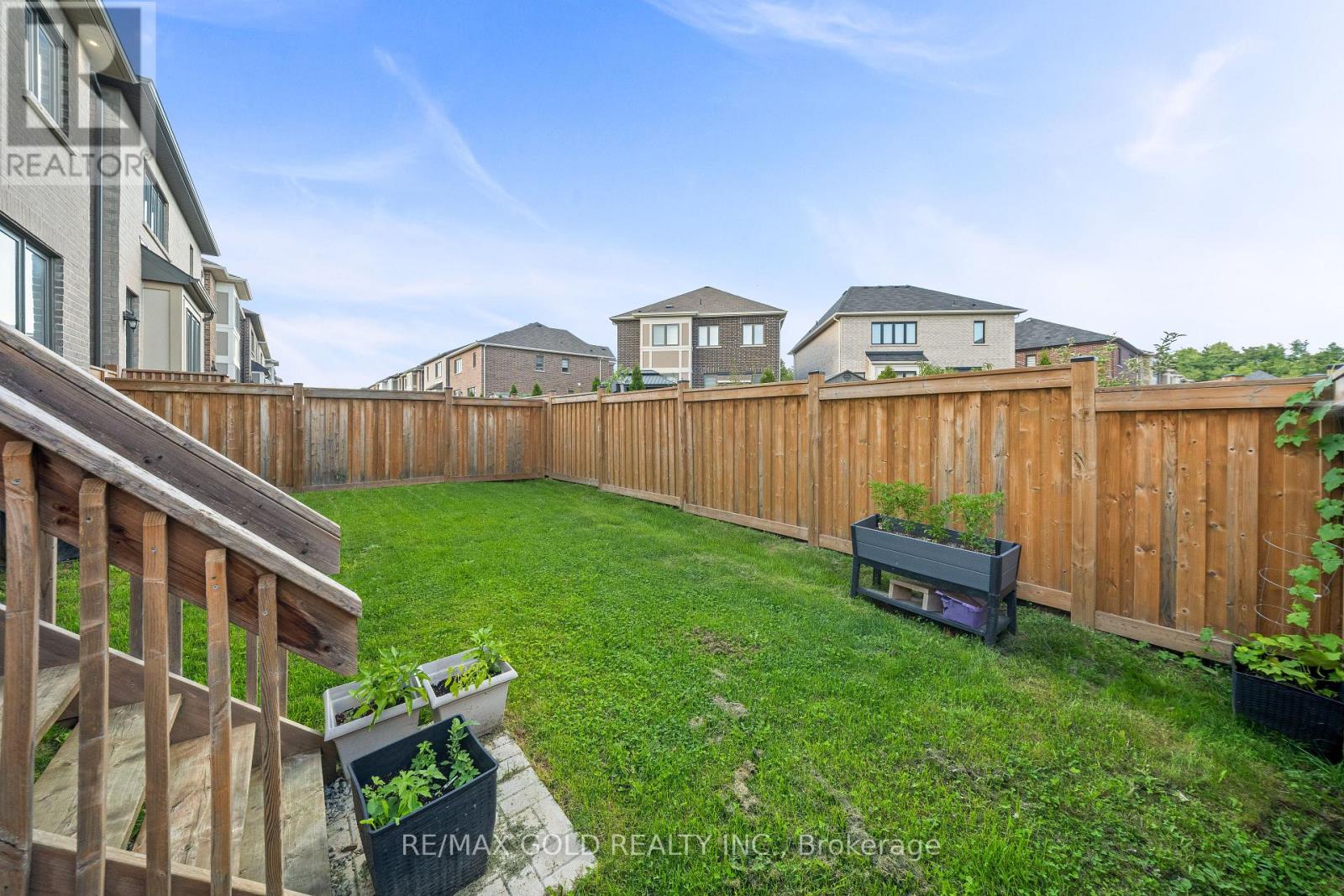 15 SPECKLED ALDER STREET - 25