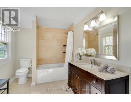 1305 Monks Passage, Oakville, ON L6M1K6 Photo 31