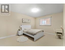 1305 Monks Passage, Oakville, ON L6M1K6 Photo 33