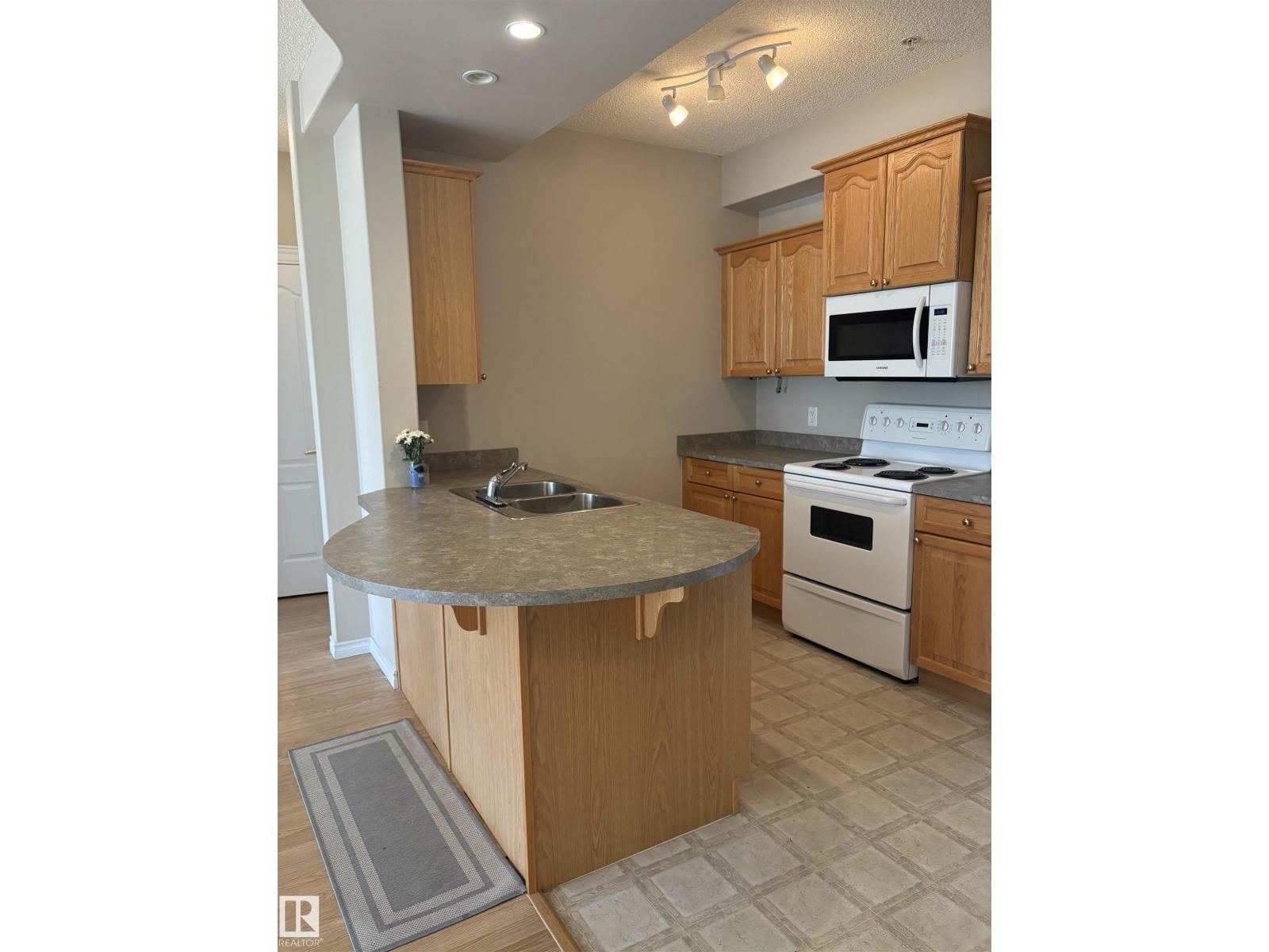#212 14259 50 ST N NW - 15