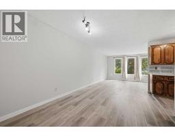 228 Berwick Drive NW - photo 5