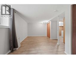 228 Berwick Drive Nw, Calgary, AB T3K1P5 Photo 36