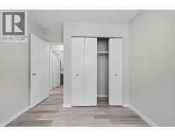 228 Berwick Drive Nw, Calgary, AB T3K1P5 Photo 17