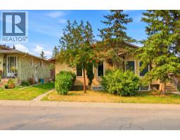 228 Berwick Drive Nw, Calgary, AB T3K1P5 Photo 37