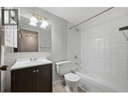 228 Berwick Drive Nw, Calgary, AB T3K1P5 Photo 40