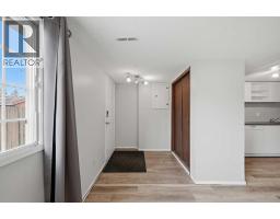 228 Berwick Drive Nw, Calgary, AB T3K1P5 Photo 26