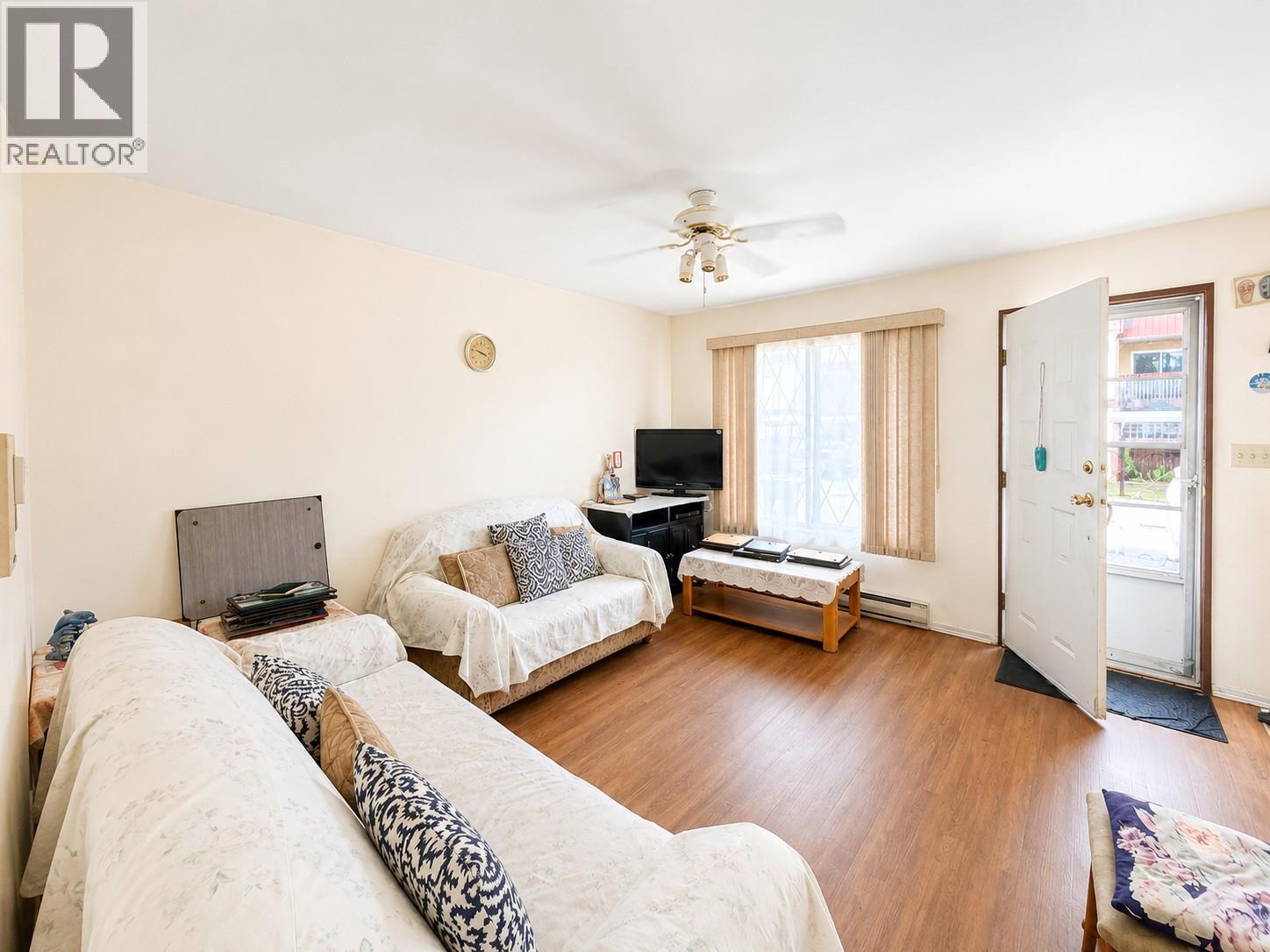 5869 Main Street Unit# 4, Oliver