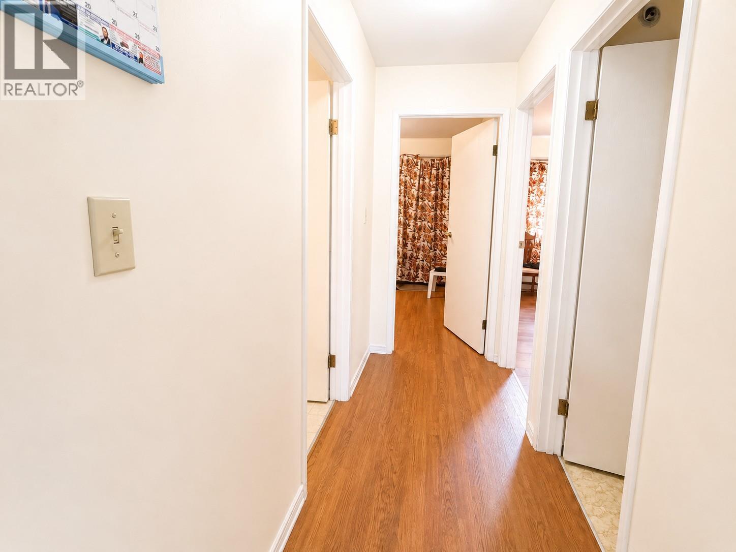 5869 Main Street Unit# 4, Oliver