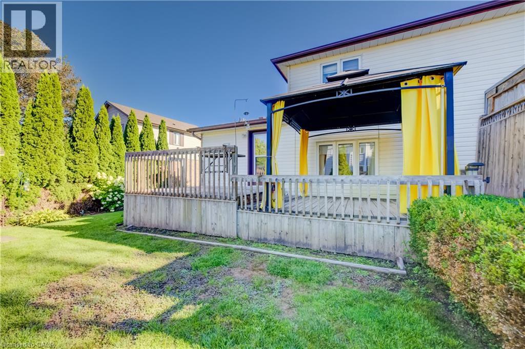 111B MILLER Crescent - 26
