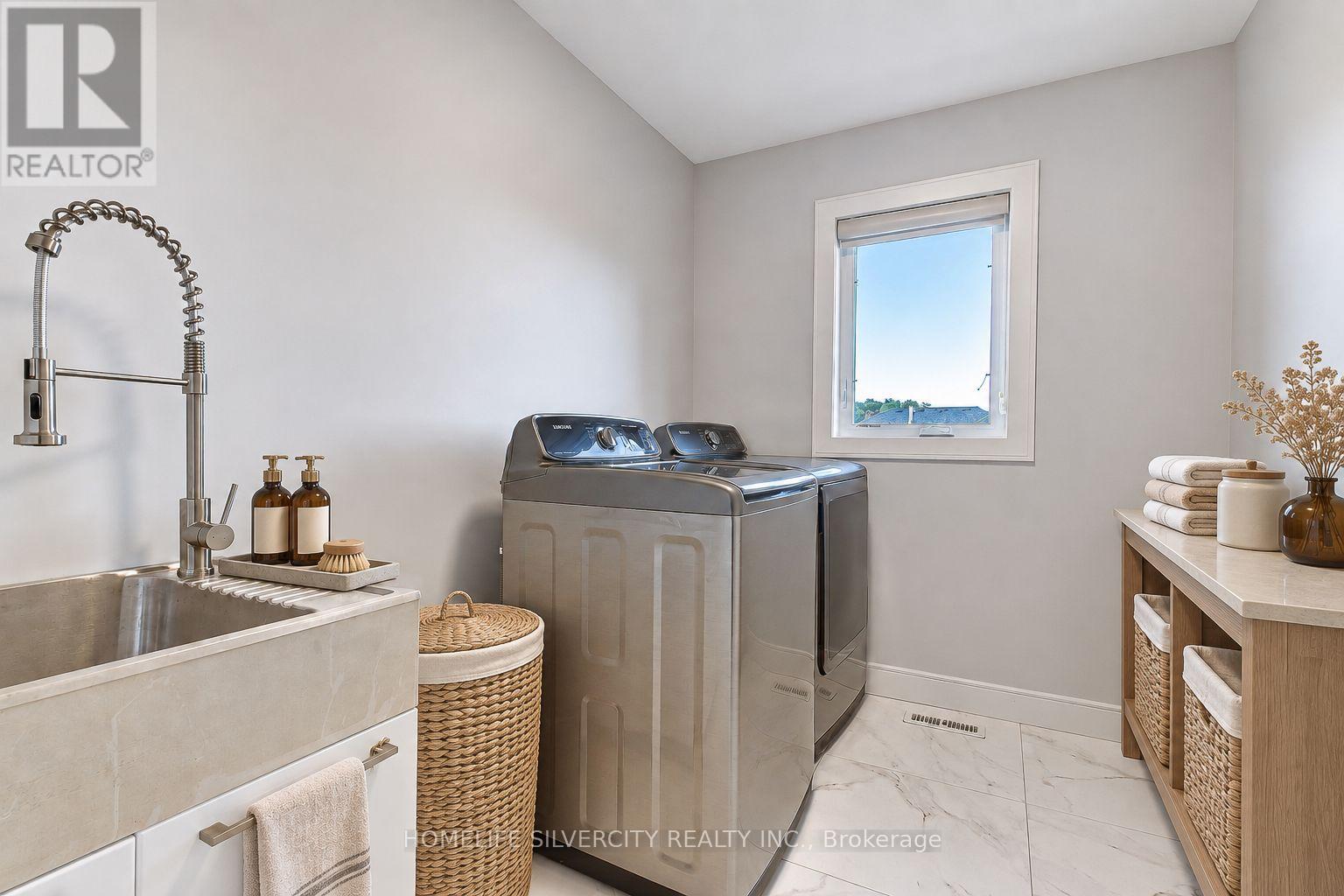 3289 MERSEA STREET - Image 36