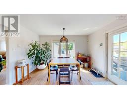 8 Iona Road, Wolfville, NS B4P2H1 Photo 12