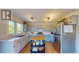 8 Iona Road, Wolfville, NS B4P2H1 Photo 14