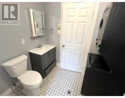 8 Iona Road, Wolfville, NS B4P2H1 Photo 37