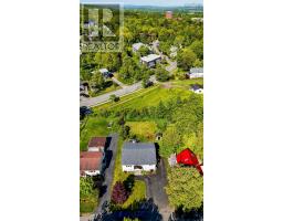 8 Iona Road, Wolfville, NS B4P2H1 Photo 43