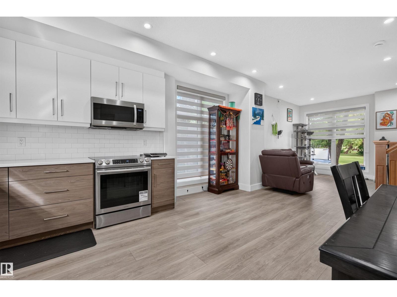 15009 108 AV NW - 8