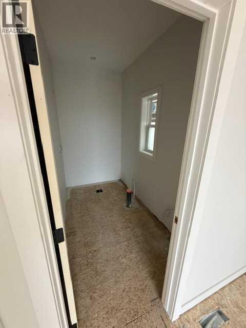11 Vincent Gate, Sylvan Lake — photo 5