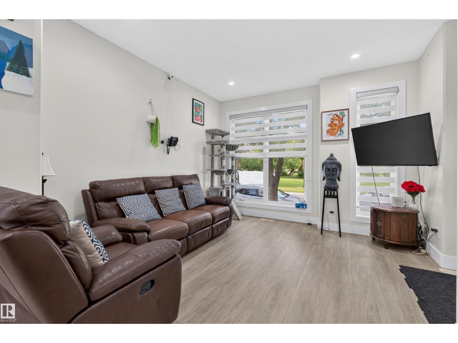 15009 108 AV NW - 7