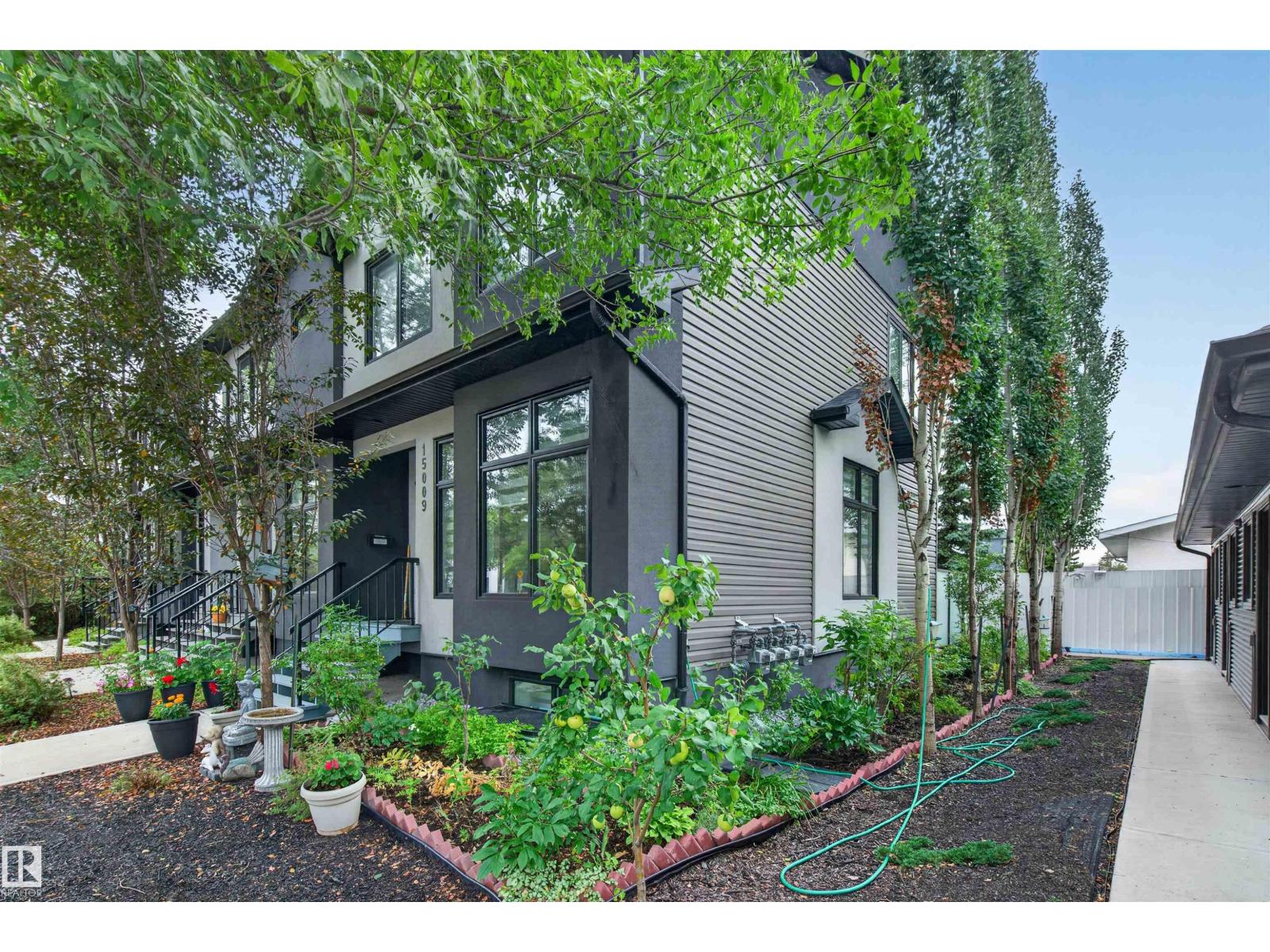 15009 108 AV NW - 3