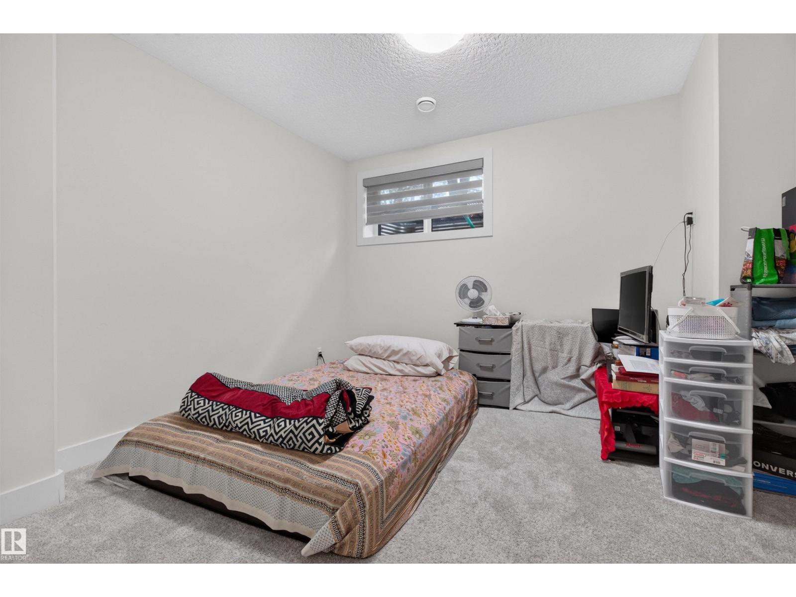 15009 108 AV NW - 23