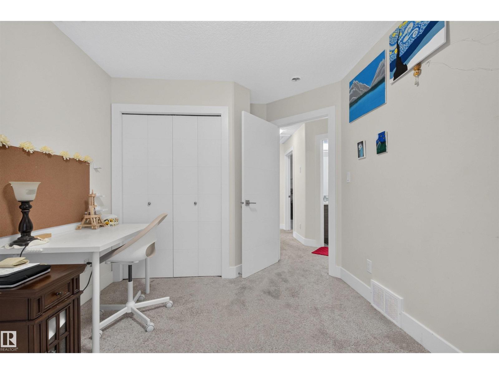 15009 108 AV NW - 19