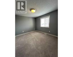 10630 114c Street, Grande Prairie, AB T8V6T2 Photo 11
