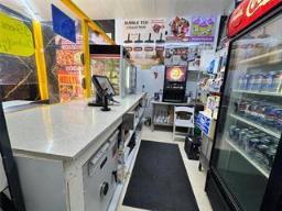 1 425 Selkirk Avenue, Winnipeg, MB R2W2M4 Photo 8