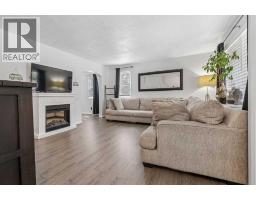 Bedroom - 123 Stonemere Place, Chestermere, AB T1X1N1 Photo 8